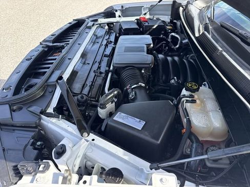 Used 2021 Chevrolet Silverado 1500 High Country image 44