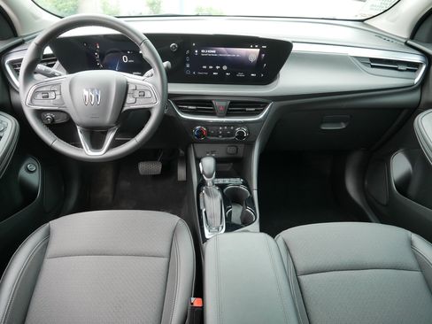 Used 2024 Buick Encore GX Preferred FWD image 10