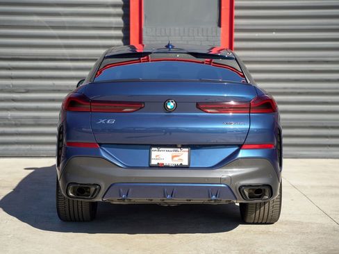 Used 2023 BMW X6 xDrive40i w/ M Sport Package AWD/4WD image 6