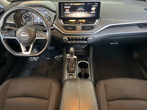 Certified 2023 Nissan Altima 2.5 SV w/ SV Premium Package FWD image 13