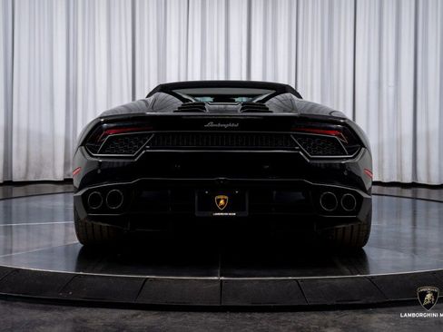Used 2019 Lamborghini Huracan LP 580-2 image 15