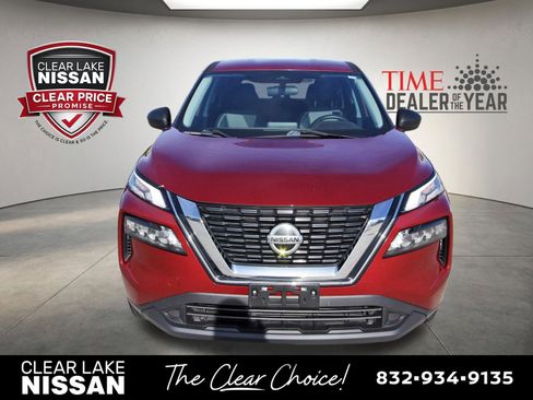Used 2021 Nissan Rogue S FWD image 2