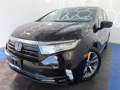 Used 2021 Honda Odyssey Touring image 1