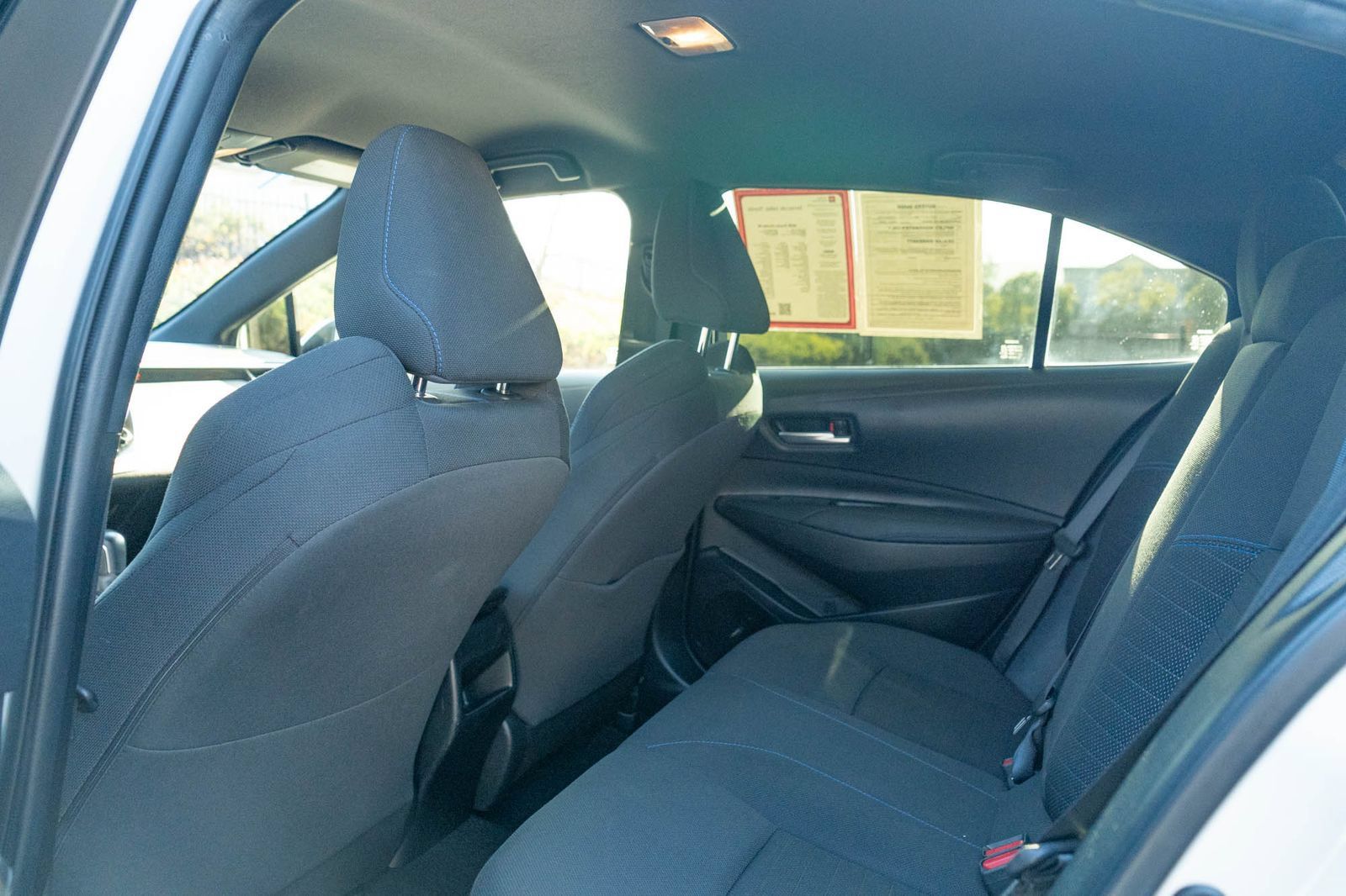 Certified 2020 Toyota Corolla SE w/ Carpet Mat Package (TMS) FWD image 15