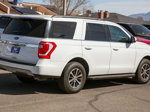 Used 2019 Ford Expedition XLT w/ Equipment Group 201A image 5