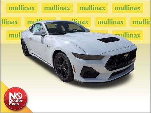 New 2026 Ford Mustang GT RWD image 1