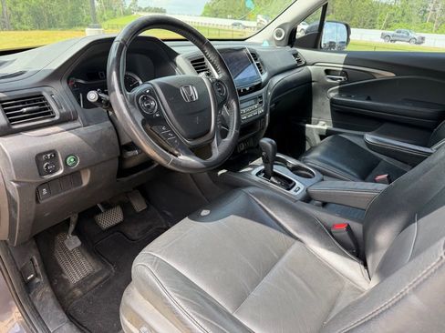 Used 2018 Honda Pilot EX-L image 11