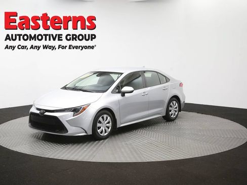 Used 2022 Toyota Corolla LE FWD image 54