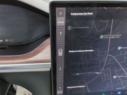 Used 2024 Tesla Model X image 16