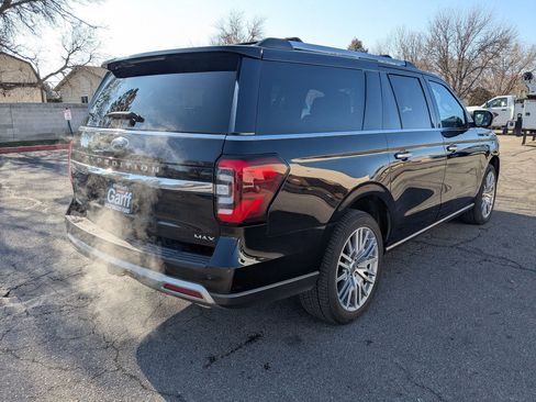 Used 2024 Ford Expedition Max Limited image 3