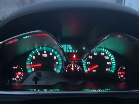 Used 2017 Chevrolet Traverse LT w/ Style and Technology Package image 28