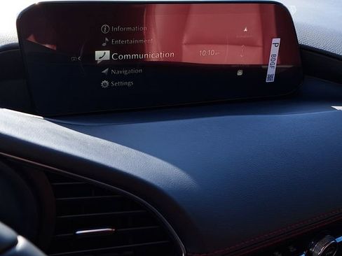 Certified 2025 MAZDA MAZDA3 Carbon image 27