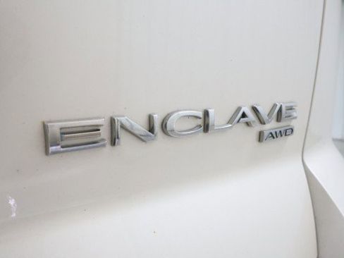 Used 2015 Buick Enclave Leather AWD/4WD image 26