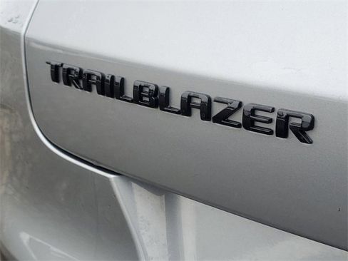 Certified 2023 Chevrolet TrailBlazer RS image 7