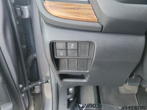Used 2020 Honda CR-V EX image 26