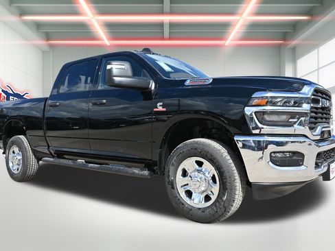 New 2026 RAM 2500 Tradesman AWD/4WD image 4