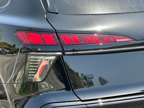 New 2026 Audi Q3 quattro 2.0T AWD/4WD image 11