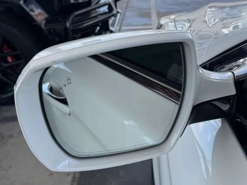 Used 2015 Kia K900 Luxury RWD image 11