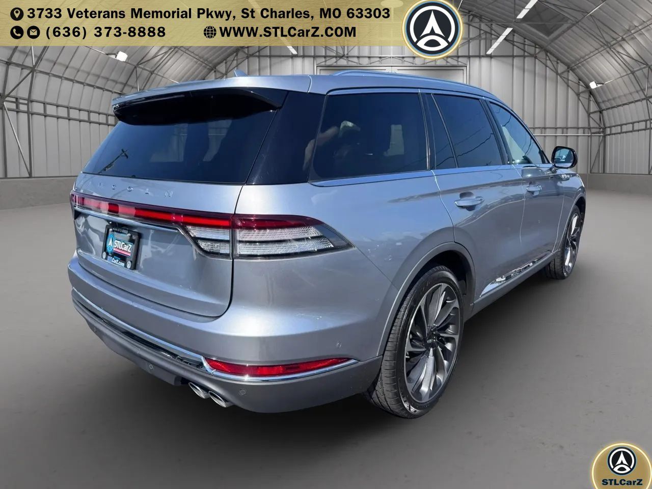 Used 2020 Lincoln Aviator Reserve w/ Equipment Group 202A AWD/4WD image 3