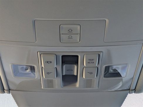 Certified 2023 Volkswagen Atlas SEL image 26