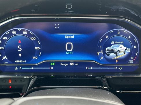 Certified 2023 Chevrolet Silverado 1500 ZR2 w/ Technology Package image 39