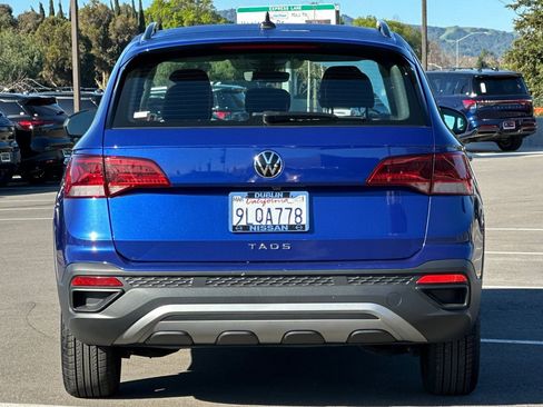 Used 2024 Volkswagen Taos S FWD image 5