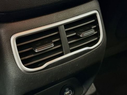 Used 2023 Hyundai Santa Fe SEL image 25