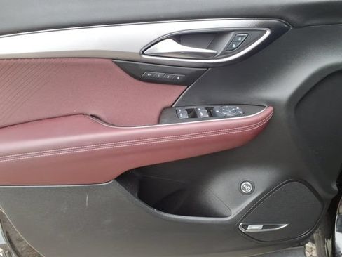 Used 2024 Buick Envision Sport Touring AWD/4WD image 18