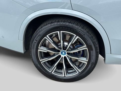 Certified 2024 BMW X5 xDrive50e w/ M Sport Package AWD/4WD image 8