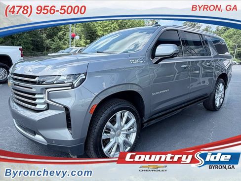 Used 2021 Chevrolet Suburban High Country AWD/4WD image 1