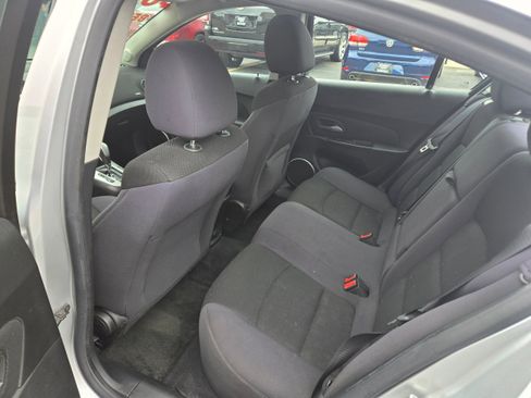 Used 2013 Chevrolet Cruze LT w/ All-Star Edition FWD image 9