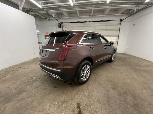 Certified 2023 Cadillac XT5 Premium Luxury w/ Technology Package image 6