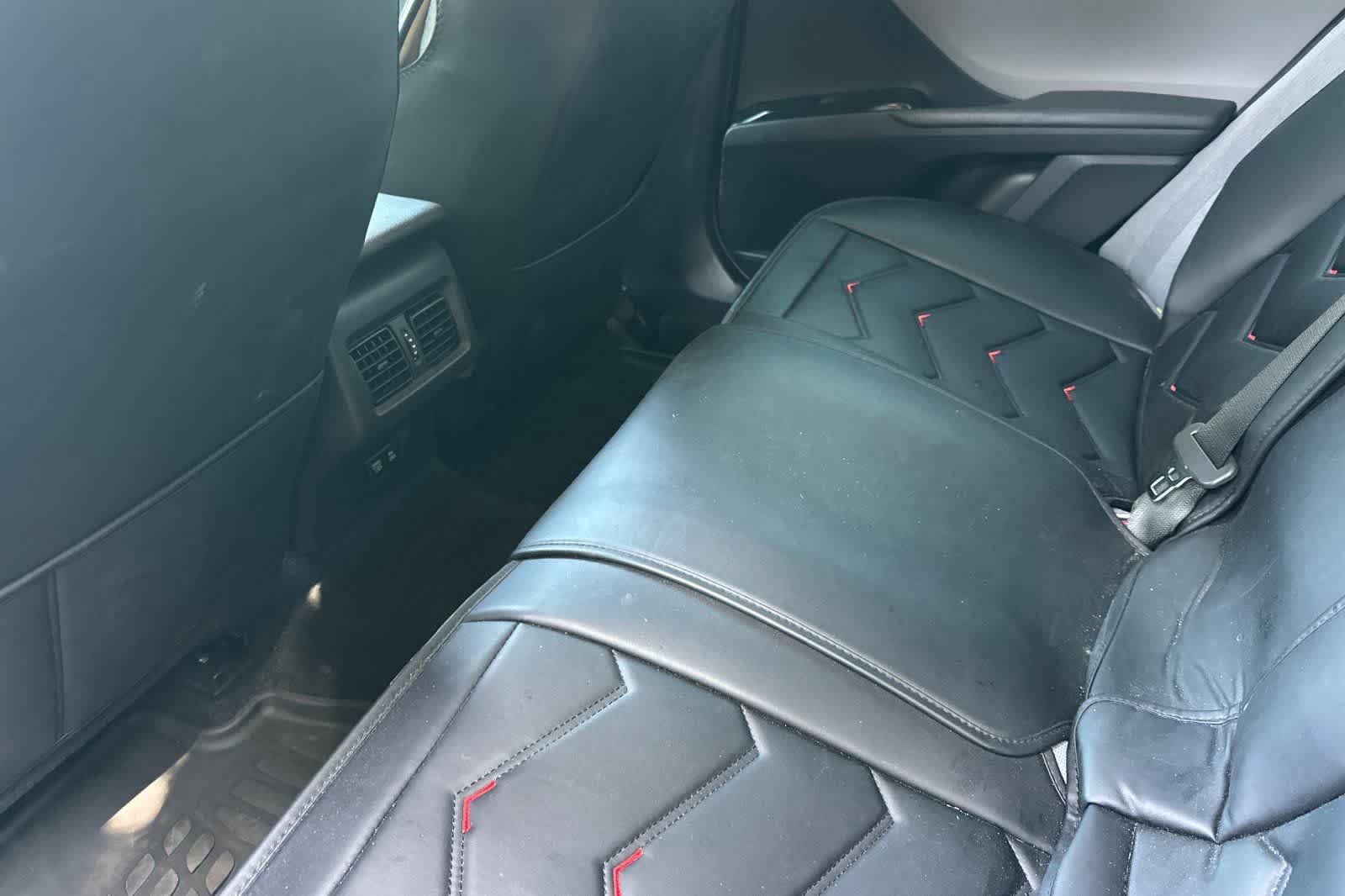 Used 2026 Toyota Camry LE FWD image 5