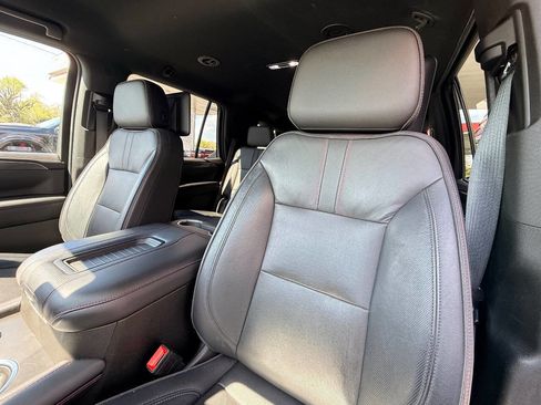 Used 2021 Chevrolet Tahoe RST w/ Luxury Package image 33