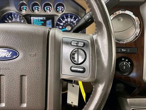 Used 2016 Ford F250 Lariat w/ Chrome Package image 24