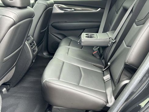 Used 2020 Cadillac XT5 Sportv w/ LPO, Floor Liner Package AWD/4WD image 12