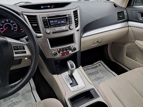 Used 2014 Subaru Legacy 2.5i image 14