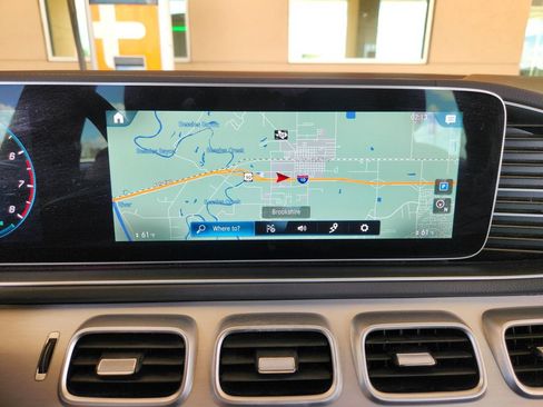 Used 2022 Mercedes-Benz GLS 450 4MATIC image 18