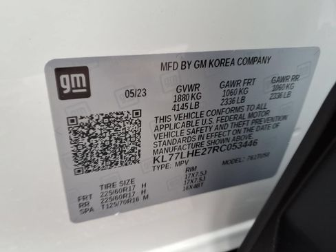 Certified 2024 Chevrolet Trax LT w/ LT Convenience Package FWD image 32