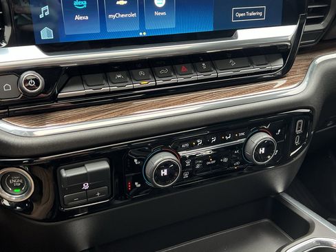 Used 2024 Chevrolet Silverado 1500 RST w/ Convenience Package II image 26