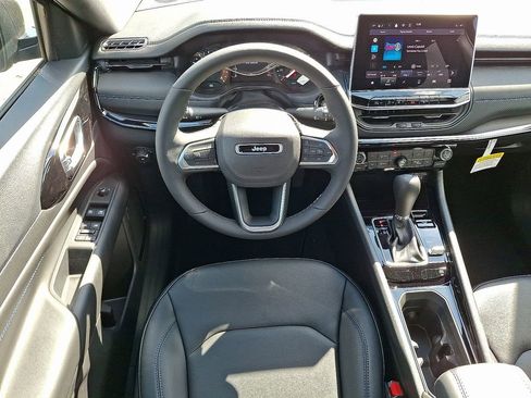 New 2026 Jeep Compass Limited image 2