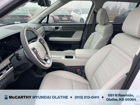 New 2025 Hyundai Santa Fe Calligraphy FWD image 10