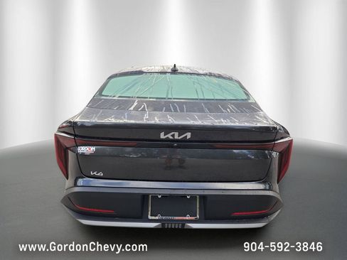 Used 2025 Kia K4 FWD image 4