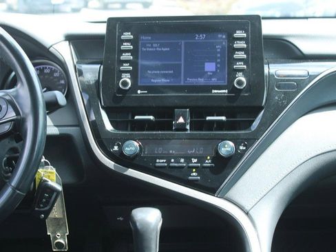 Certified 2022 Toyota Camry SE FWD image 14
