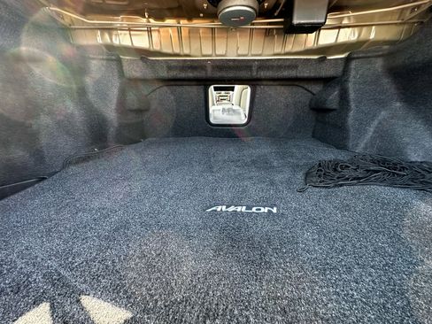 Used 2003 Toyota Avalon XLS image 68