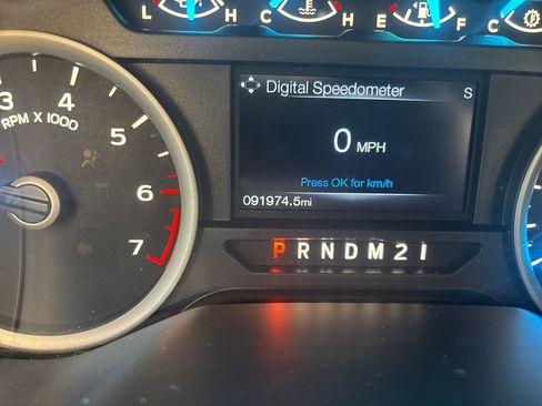 Used 2016 Ford F150 XLT w/ Equipment Group 302A Luxury image 22