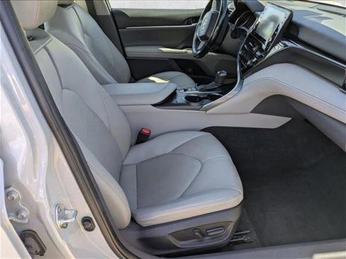 Used 2023 Toyota Camry XSE image 18