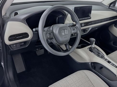Certified 2024 Honda HR-V LX image 9