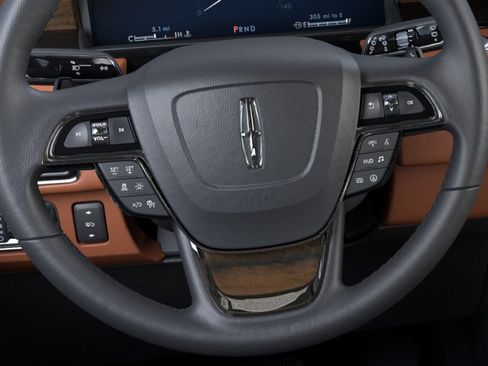 New 2024 Lincoln Navigator Reserve AWD/4WD image 12