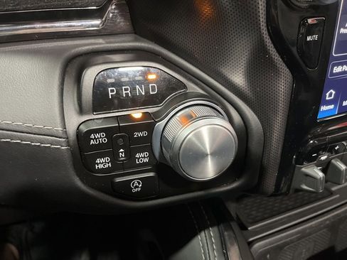 Used 2023 RAM 1500 Limited AWD/4WD image 34